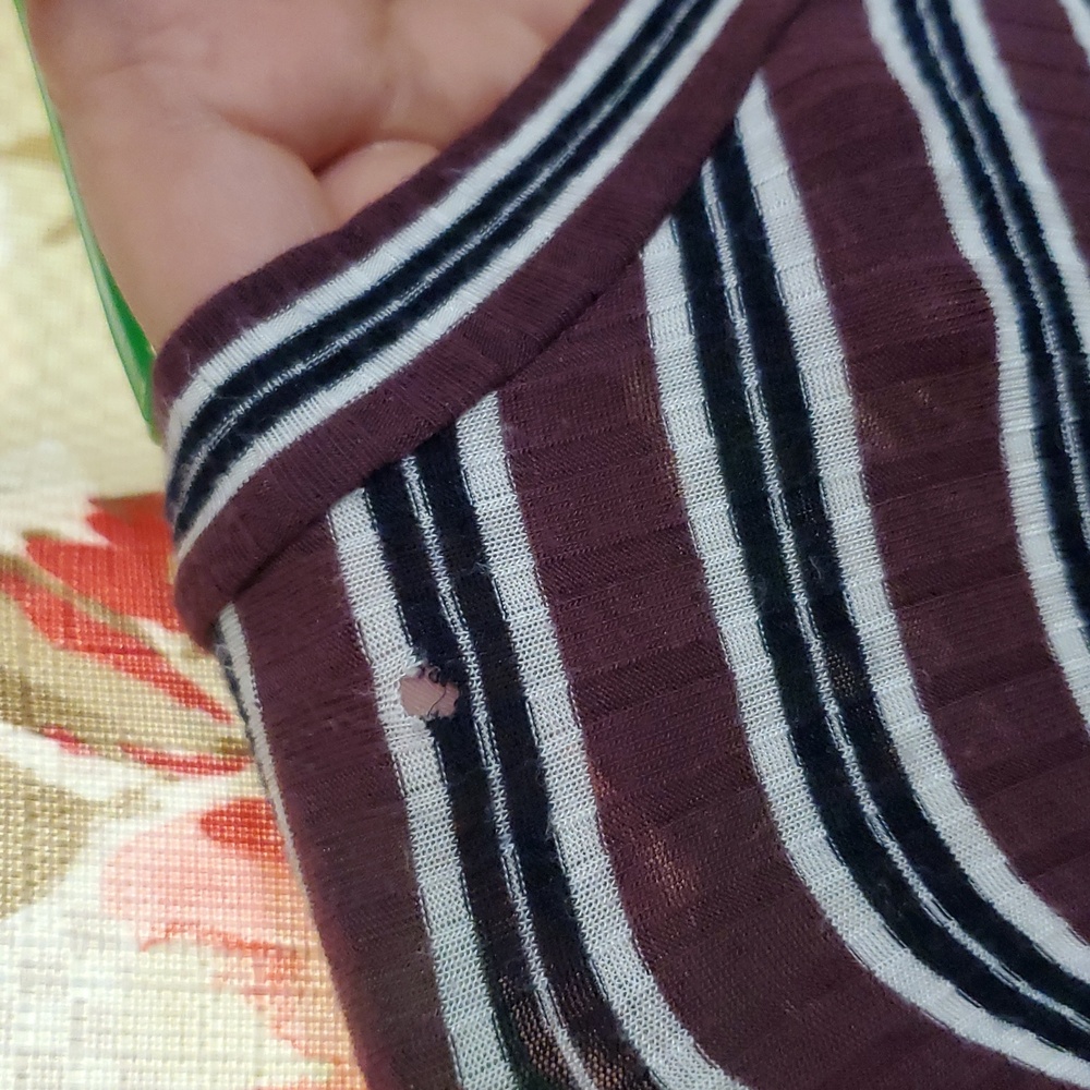 American Eagle Outfitters Black, Maroon and White Striped Top - Picture 7 of 8